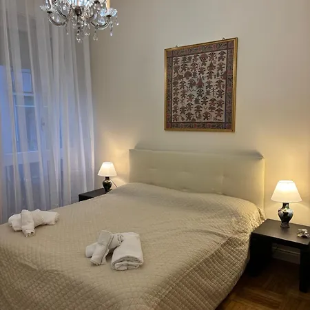 Casa Cristina 公寓 *